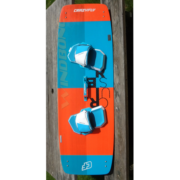 Used Demo 2016 Crazyfly Cruiser Pro Carbon Light Wind Kiteboard Twintip Complete 145x48 - Click Image to Close